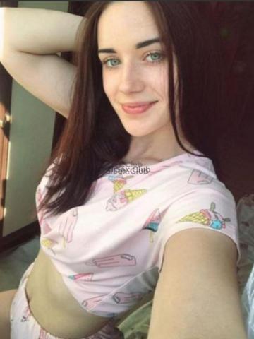 Викуся